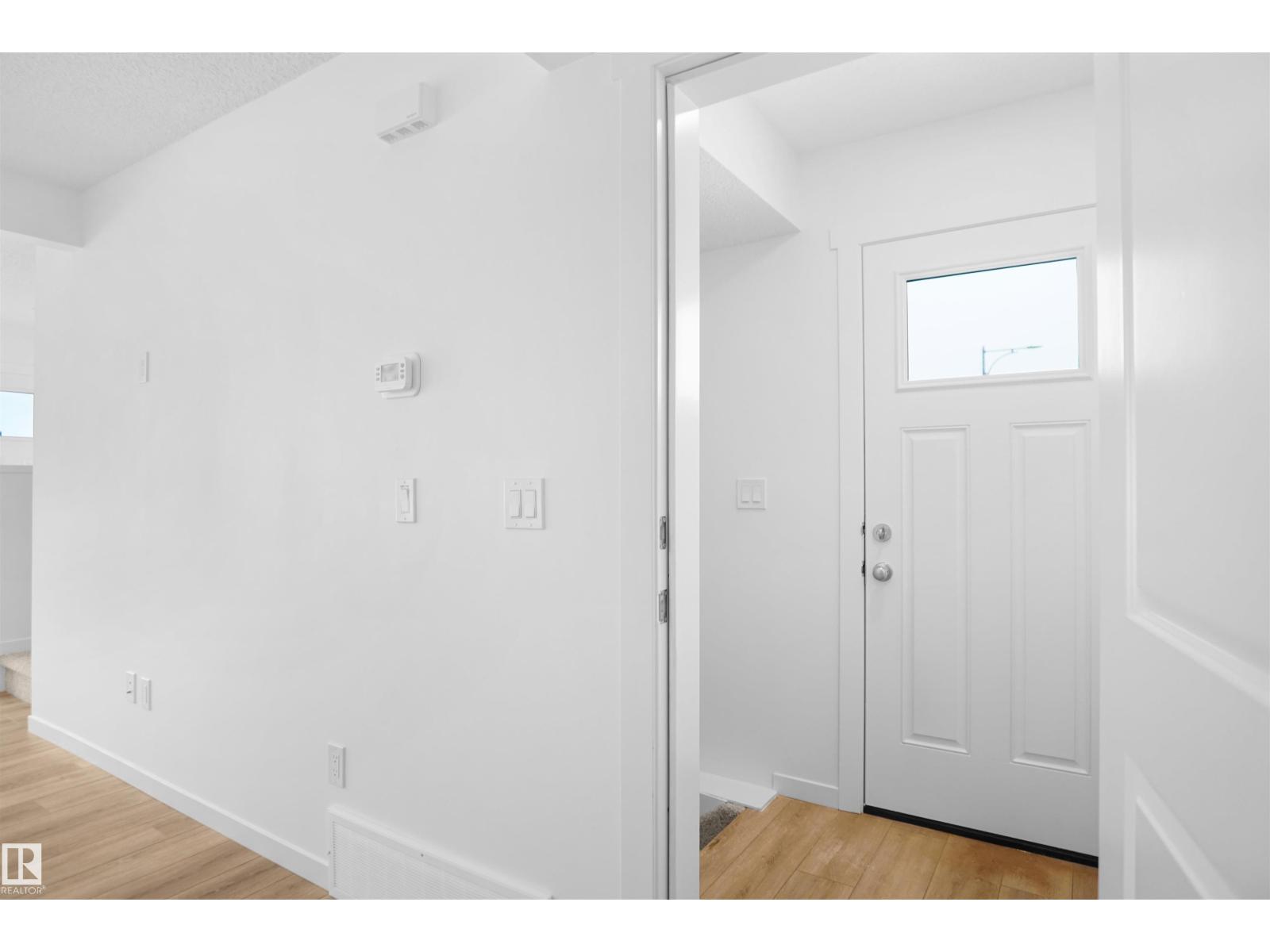 
          40 531 MERLIN LANDING LD NW
            <br/>
            <span>Edmonton</span>
            , 
            <span>AB</span>
             <span>T5Y4B7</span>
         - Photo 22