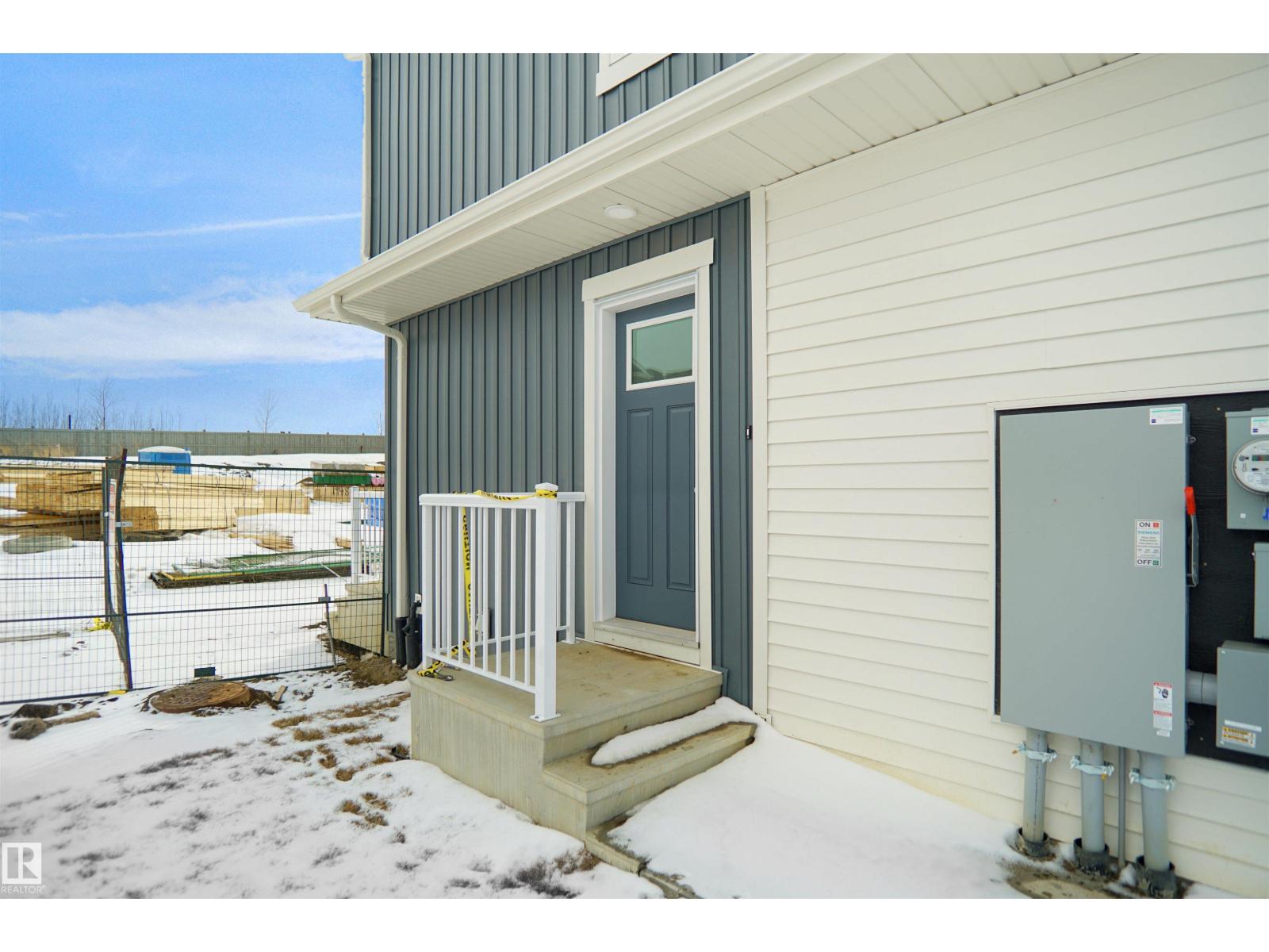 
          40 531 MERLIN LANDING LD NW
            <br/>
            <span>Edmonton</span>
            , 
            <span>AB</span>
             <span>T5Y4B7</span>
         - Photo 5