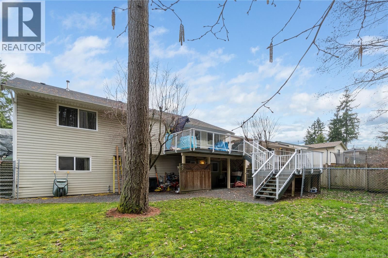 829 Brookfield Dr - Photo 3 of 45, Nanaimo, British Columbia