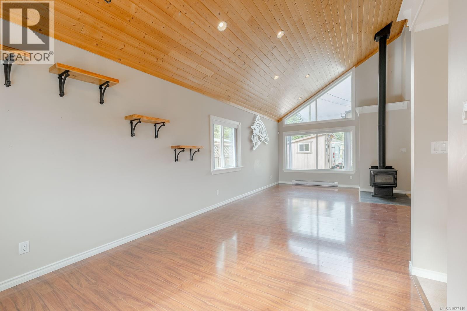 4088 Cedar St, Port Alberni