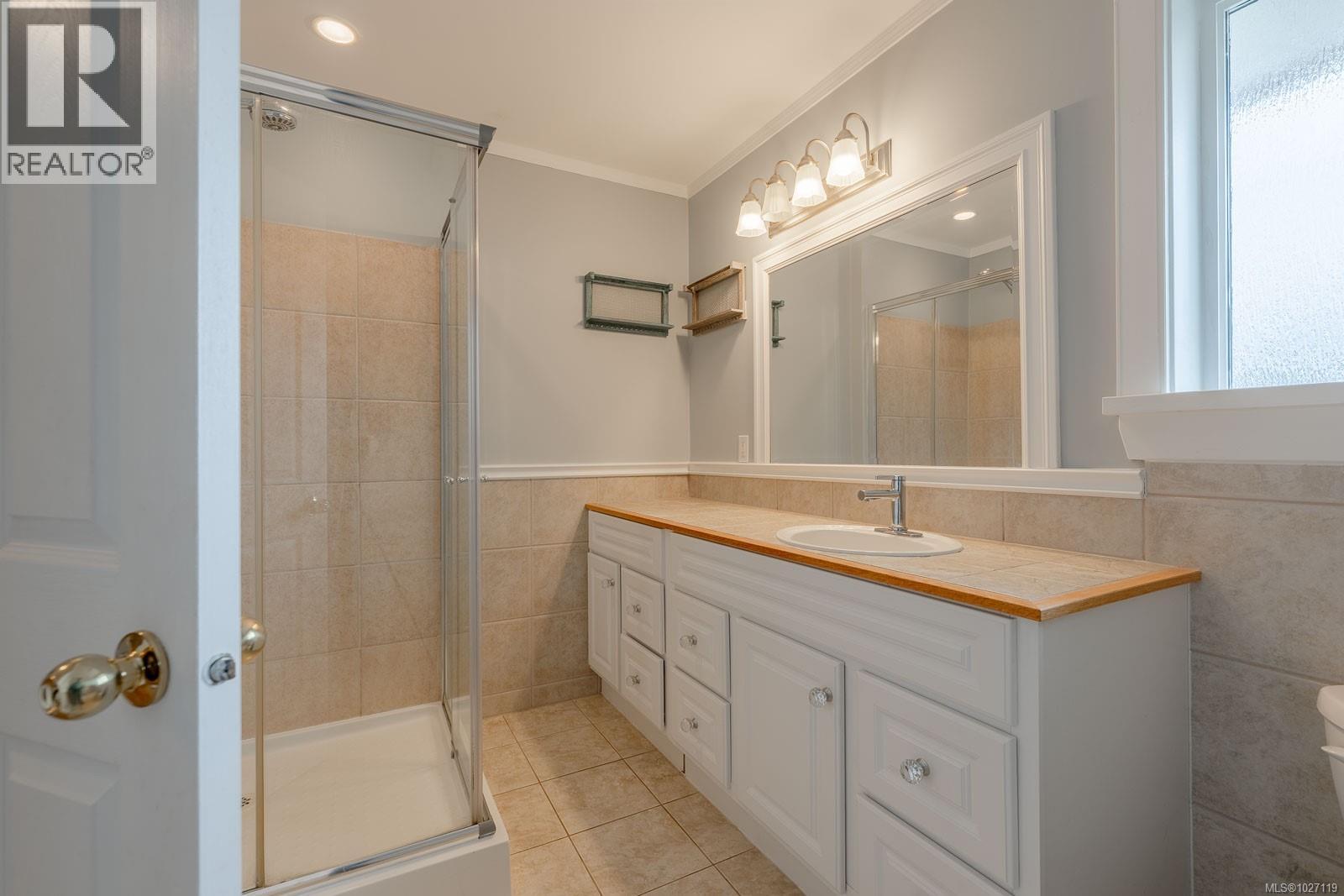 4088 Cedar St, Port Alberni