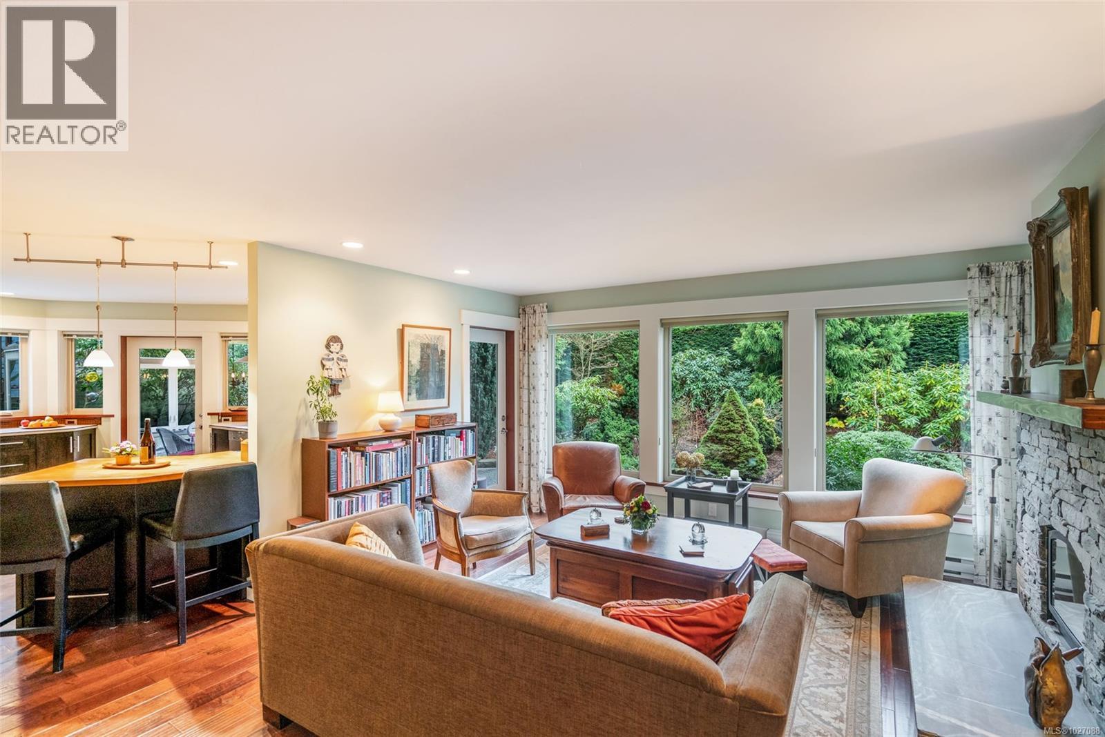 1337 Carmel Pl, Nanoose Bay