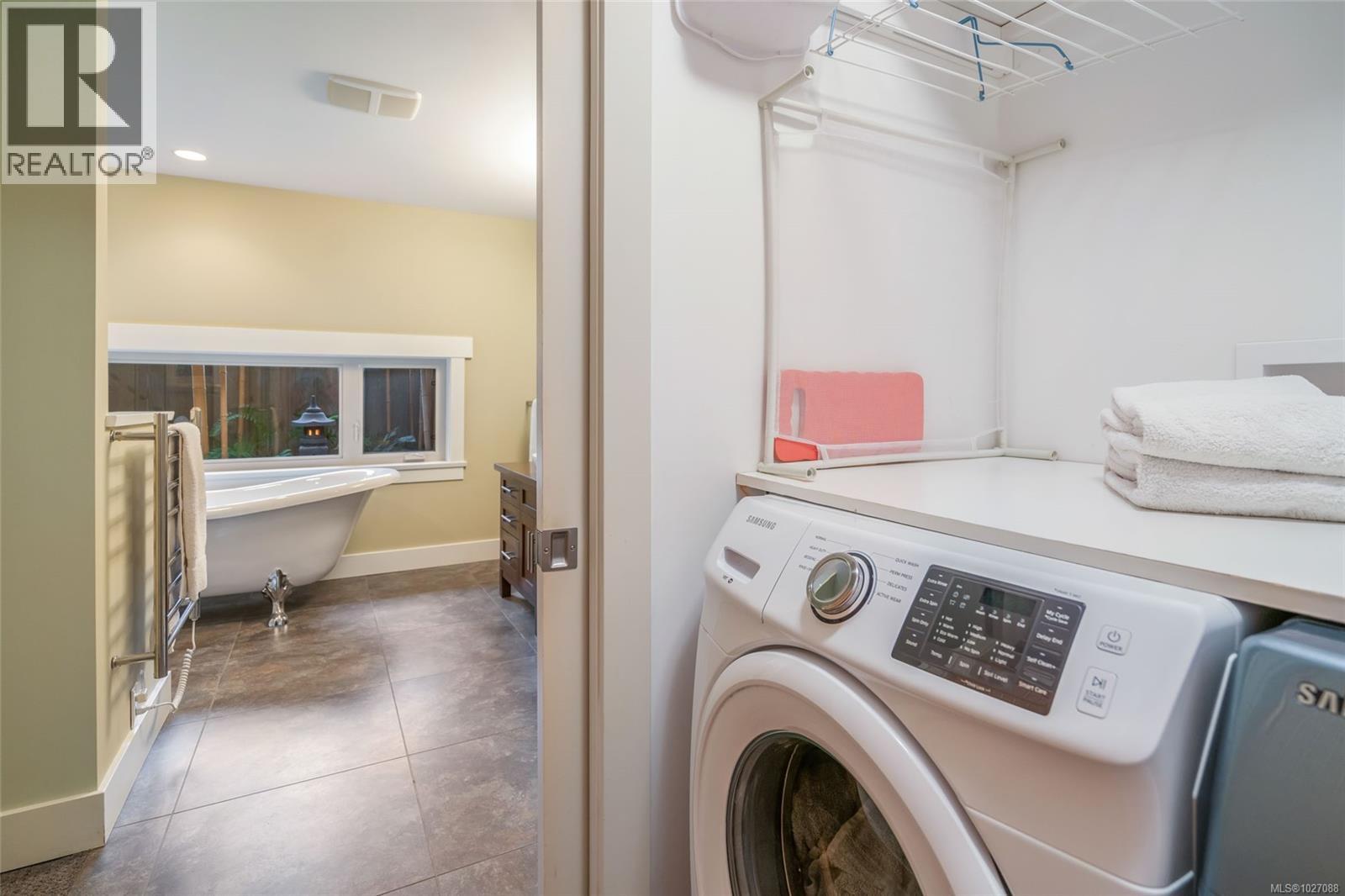 1337 Carmel Pl, Nanoose Bay