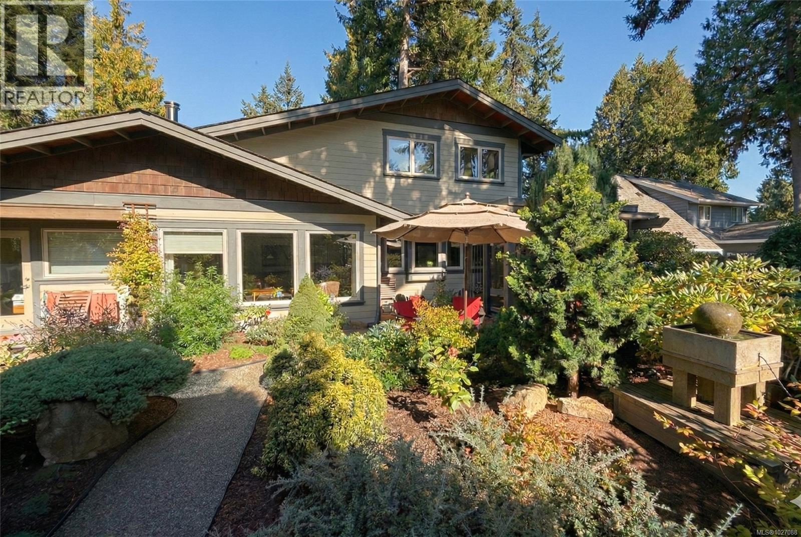 1337 Carmel Pl, Nanoose Bay