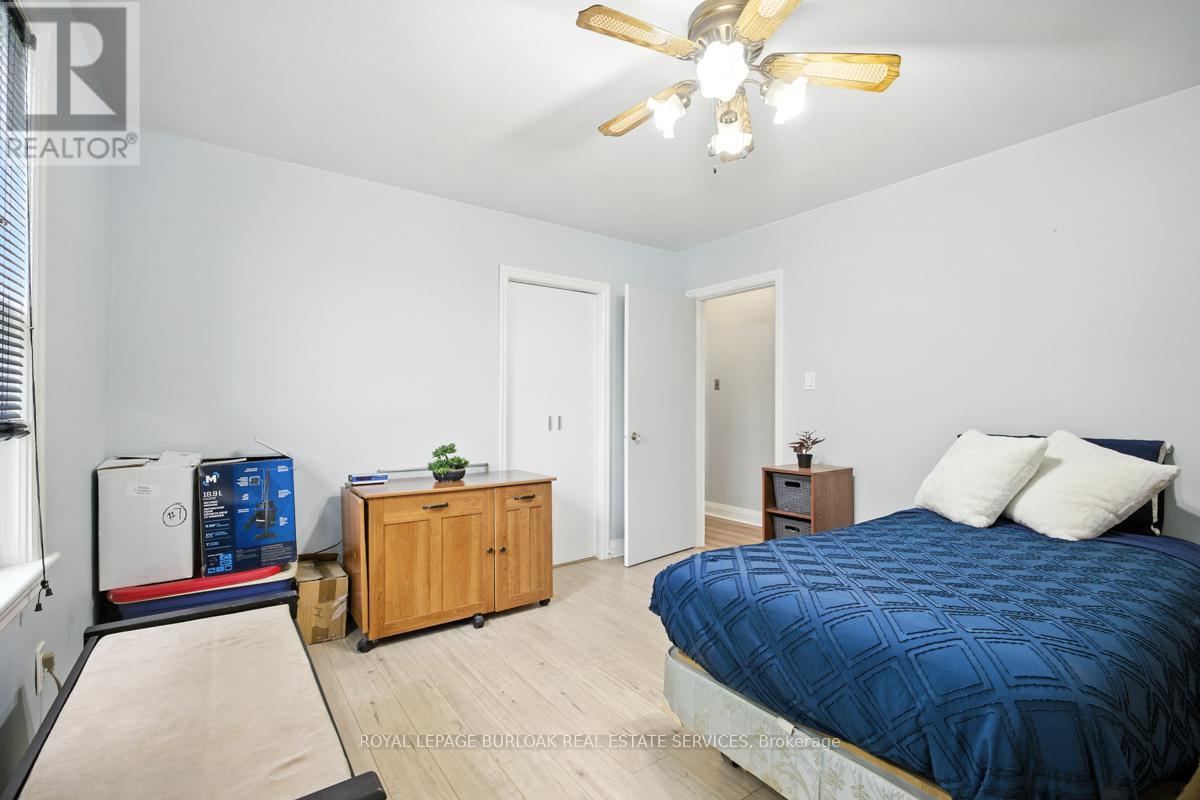 2718 UPPER JAMES STREET - 9