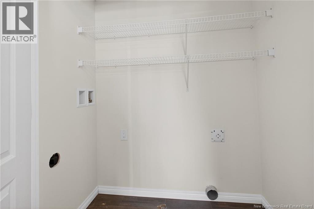 8 Chickadee Street - 27