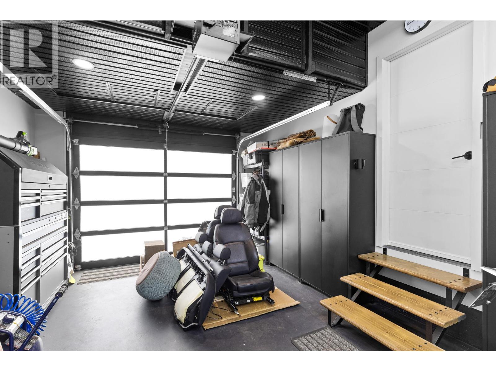 2426 Collingwood Road, West Kelowna