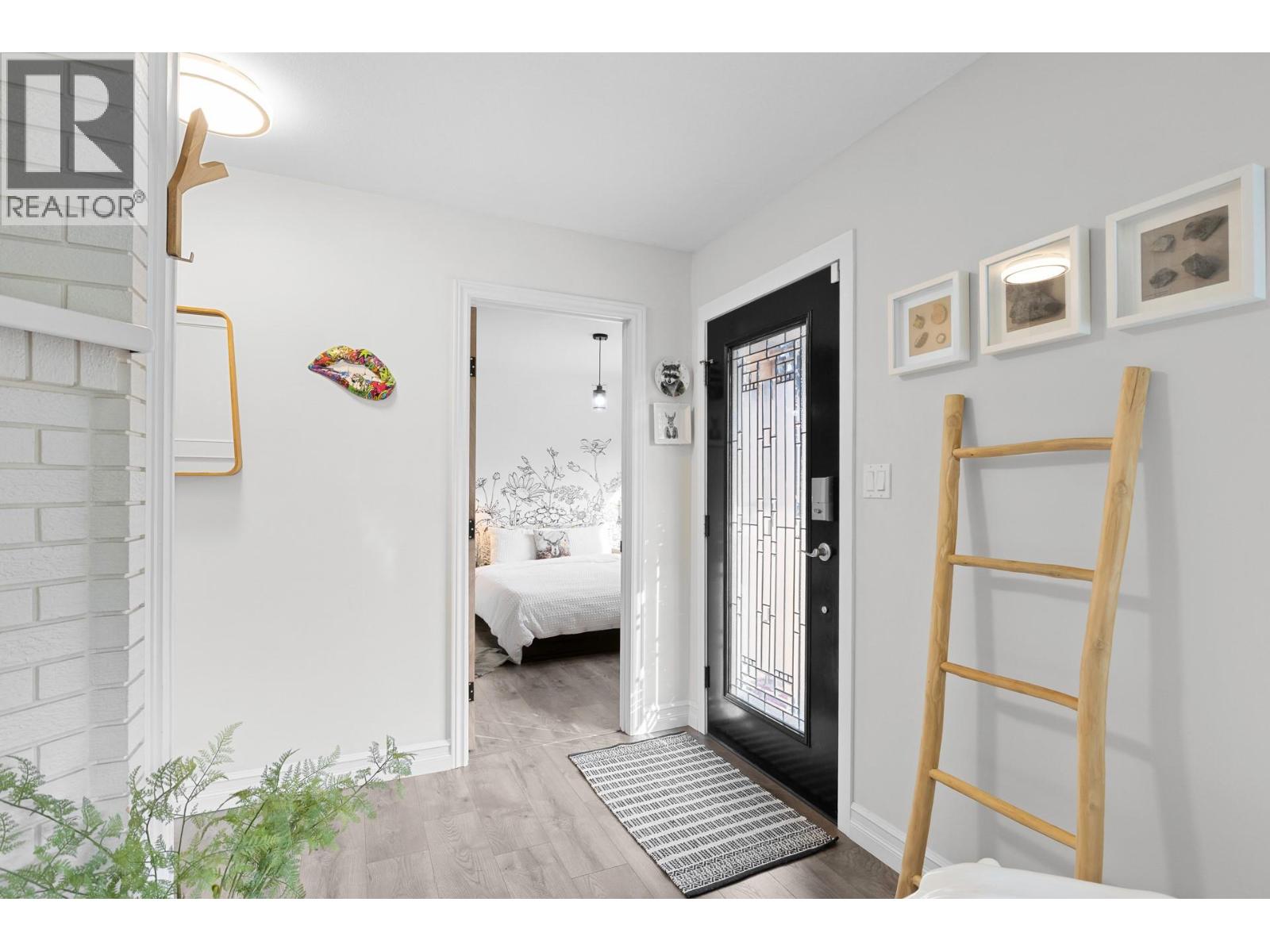 2426 Collingwood Road, West Kelowna