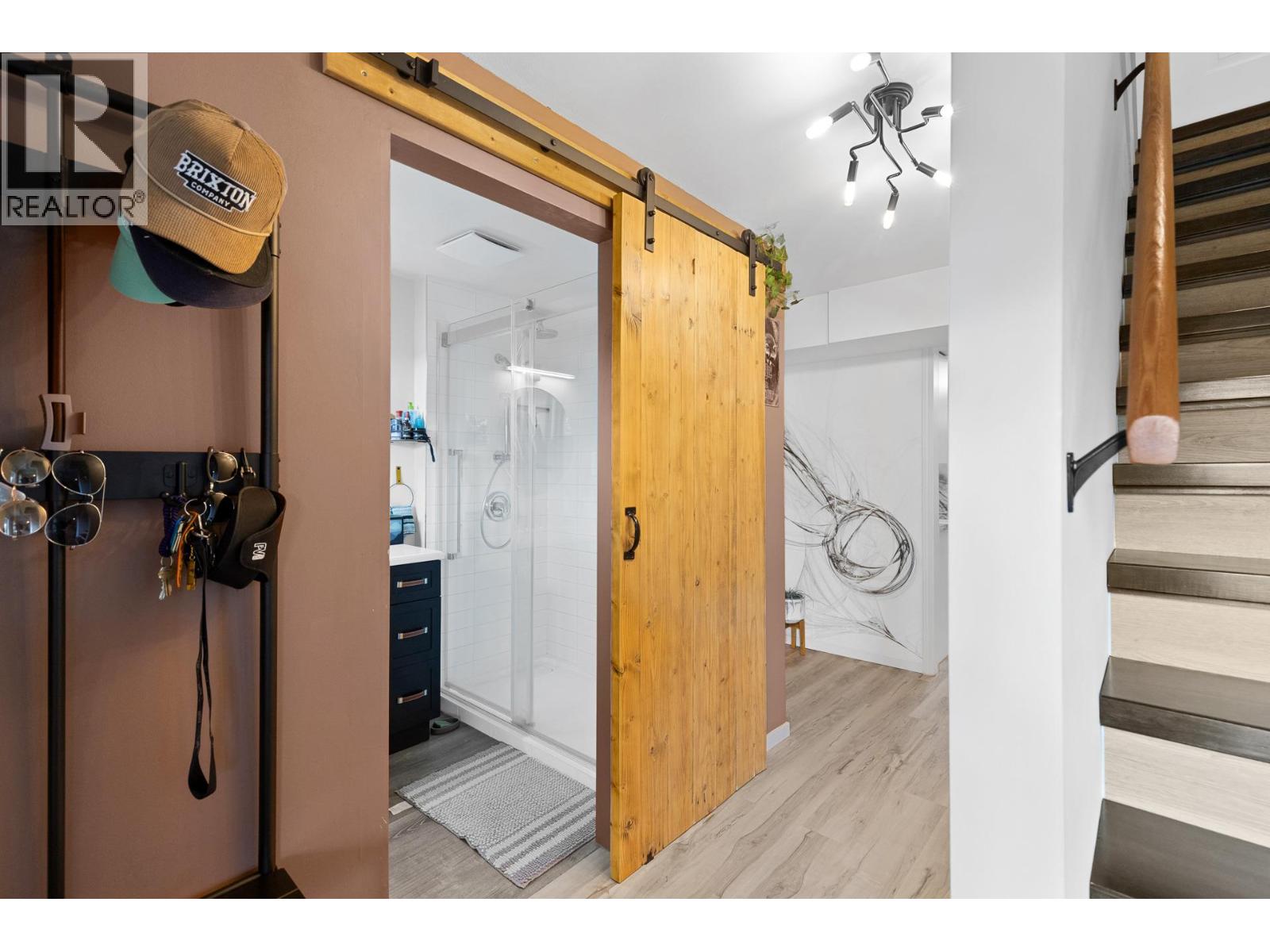 2426 Collingwood Road, West Kelowna