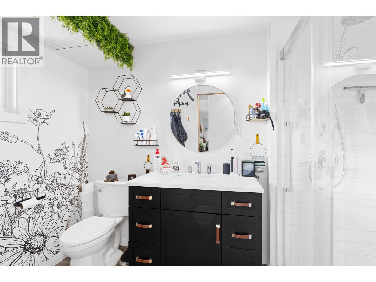 2426 Collingwood Road, West Kelowna