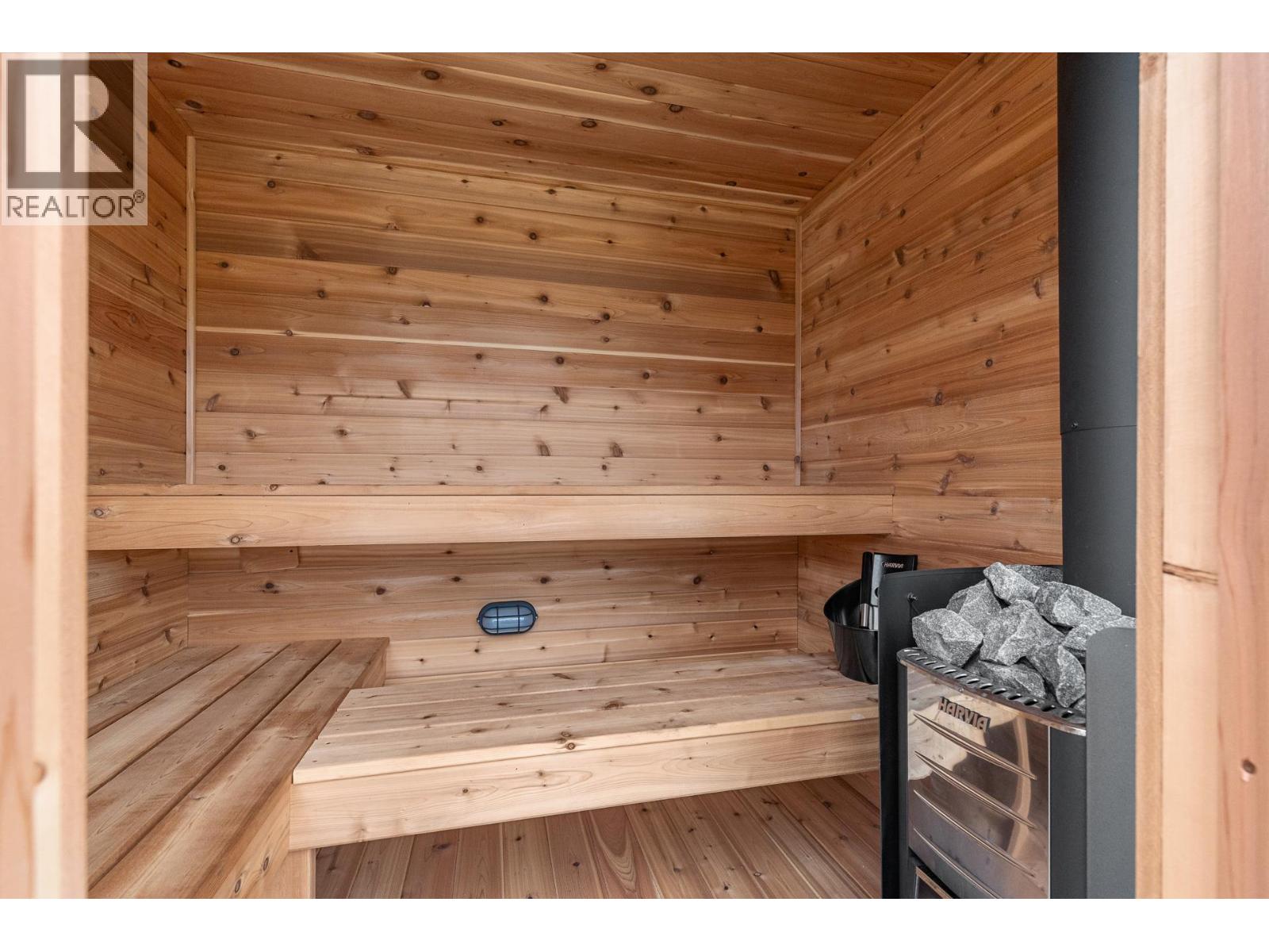 2426 Collingwood Road, West Kelowna