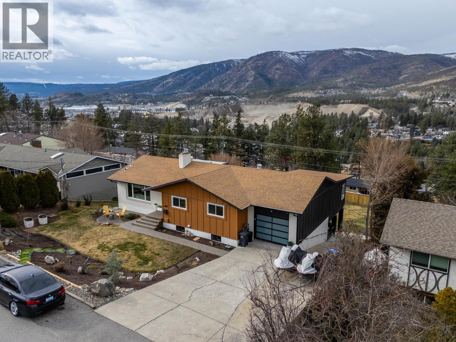 2426 Collingwood Road, West Kelowna