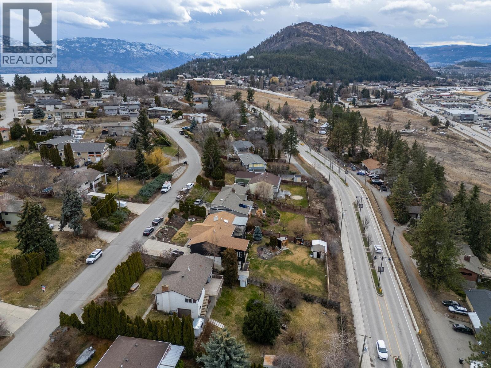 2426 Collingwood Road, West Kelowna