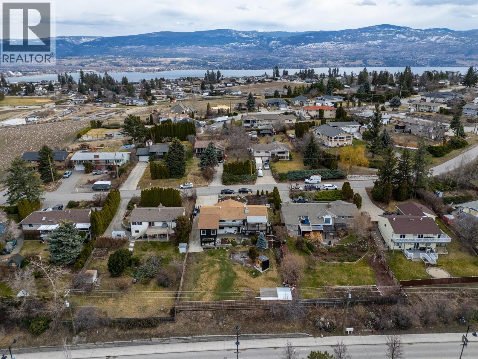 2426 Collingwood Road, West Kelowna