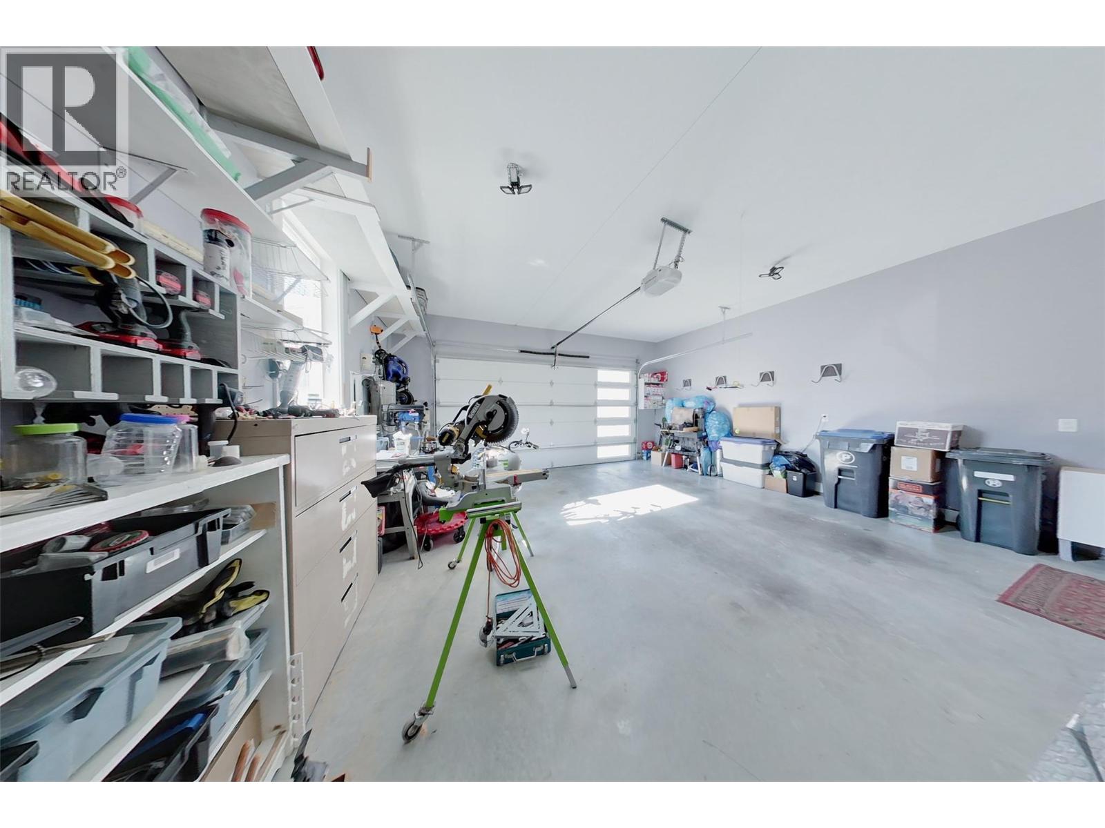 3807 FAIRWINDS Drive, Osoyoos