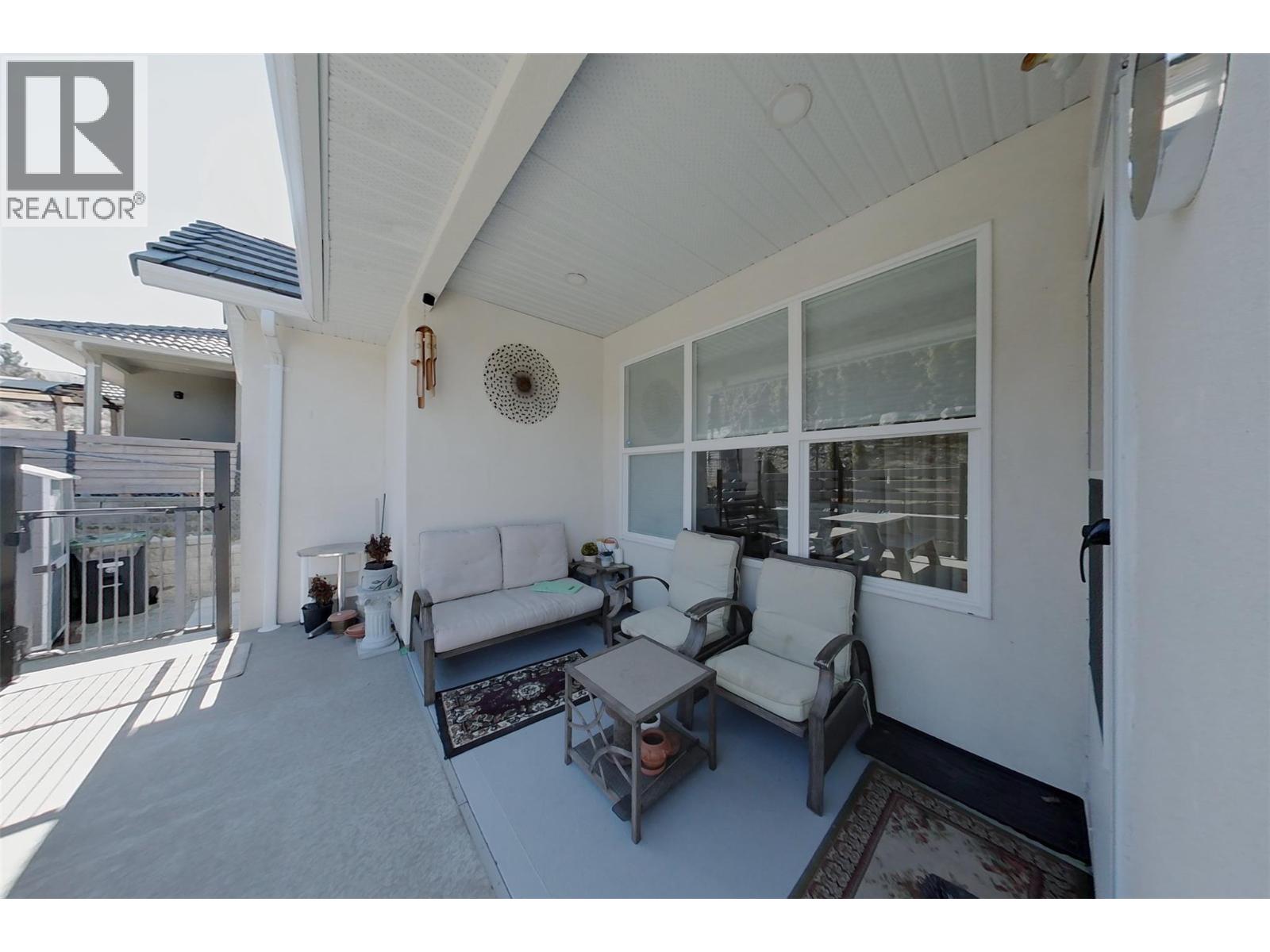 3807 FAIRWINDS Drive, Osoyoos