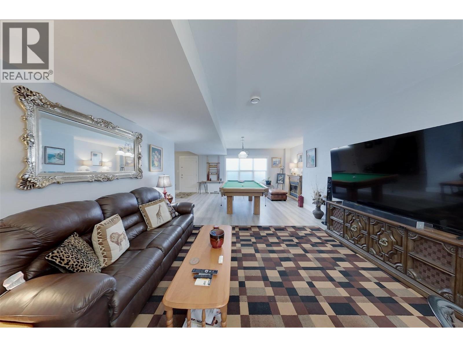 3807 FAIRWINDS Drive, Osoyoos