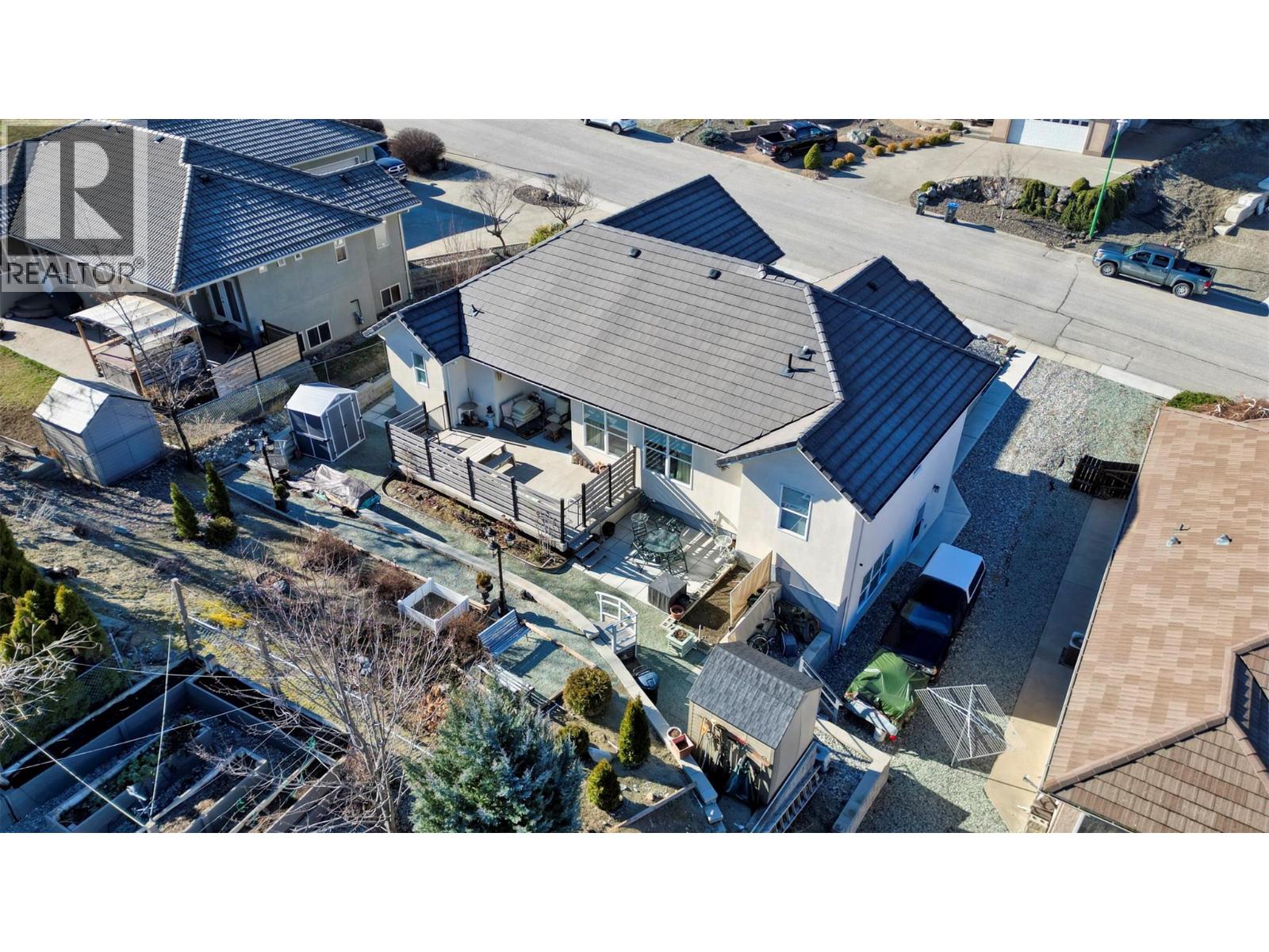 3807 FAIRWINDS Drive, Osoyoos