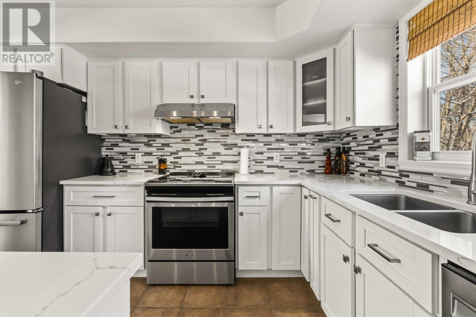 Property 16 of 47 of 83 Joan Drive