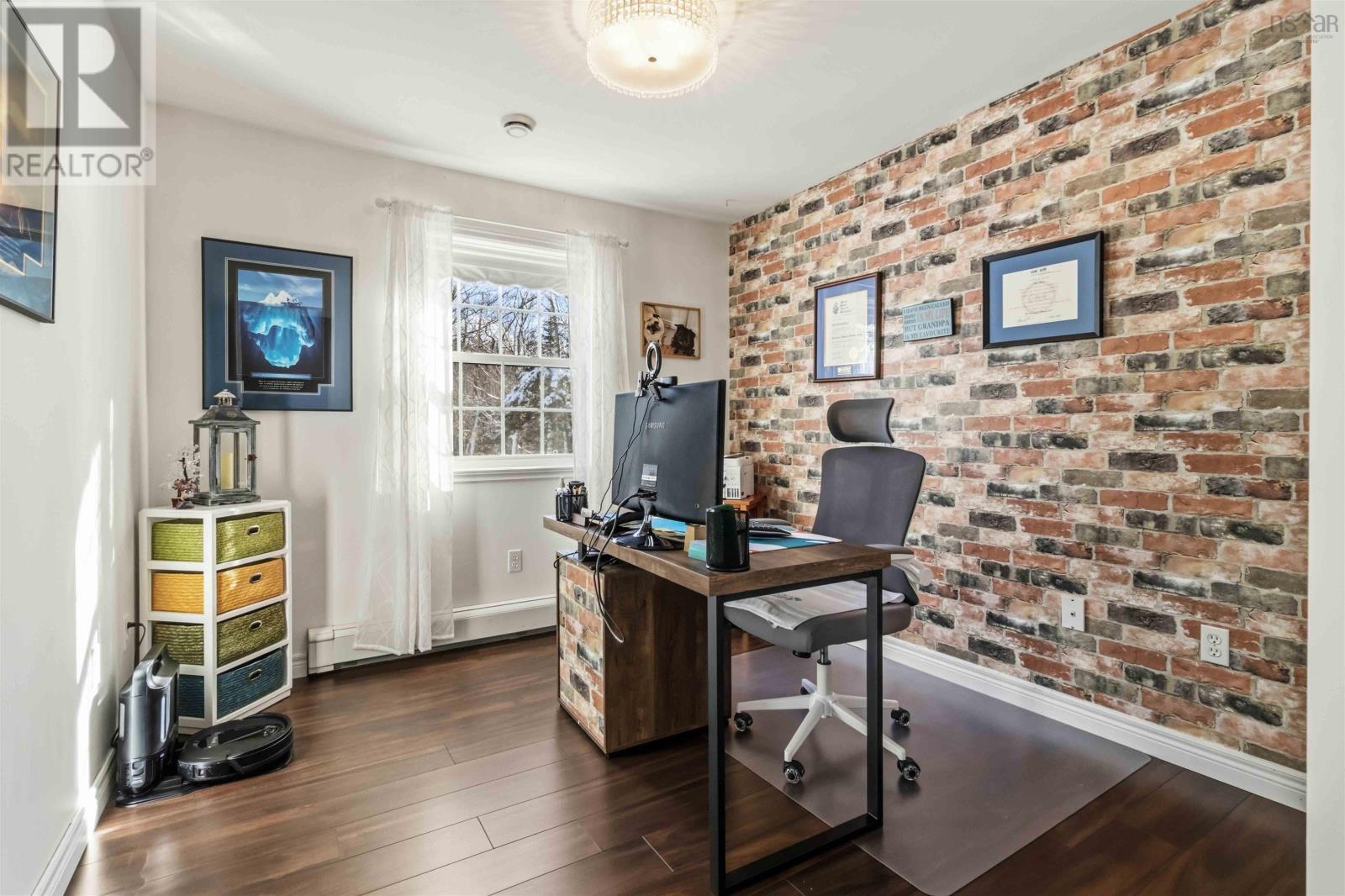 Property 22 of 47 of 83 Joan Drive