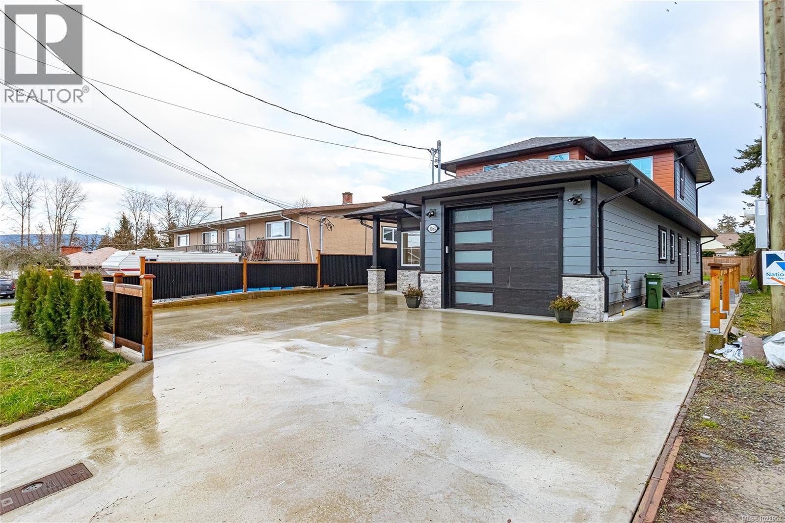 3164 Sherman Rd - 3