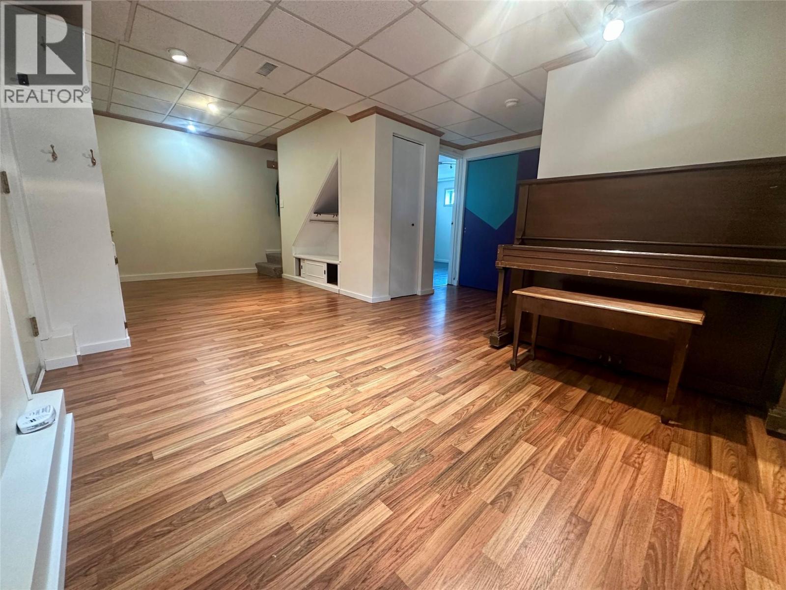 6491 Park Drive Drive, Oliver