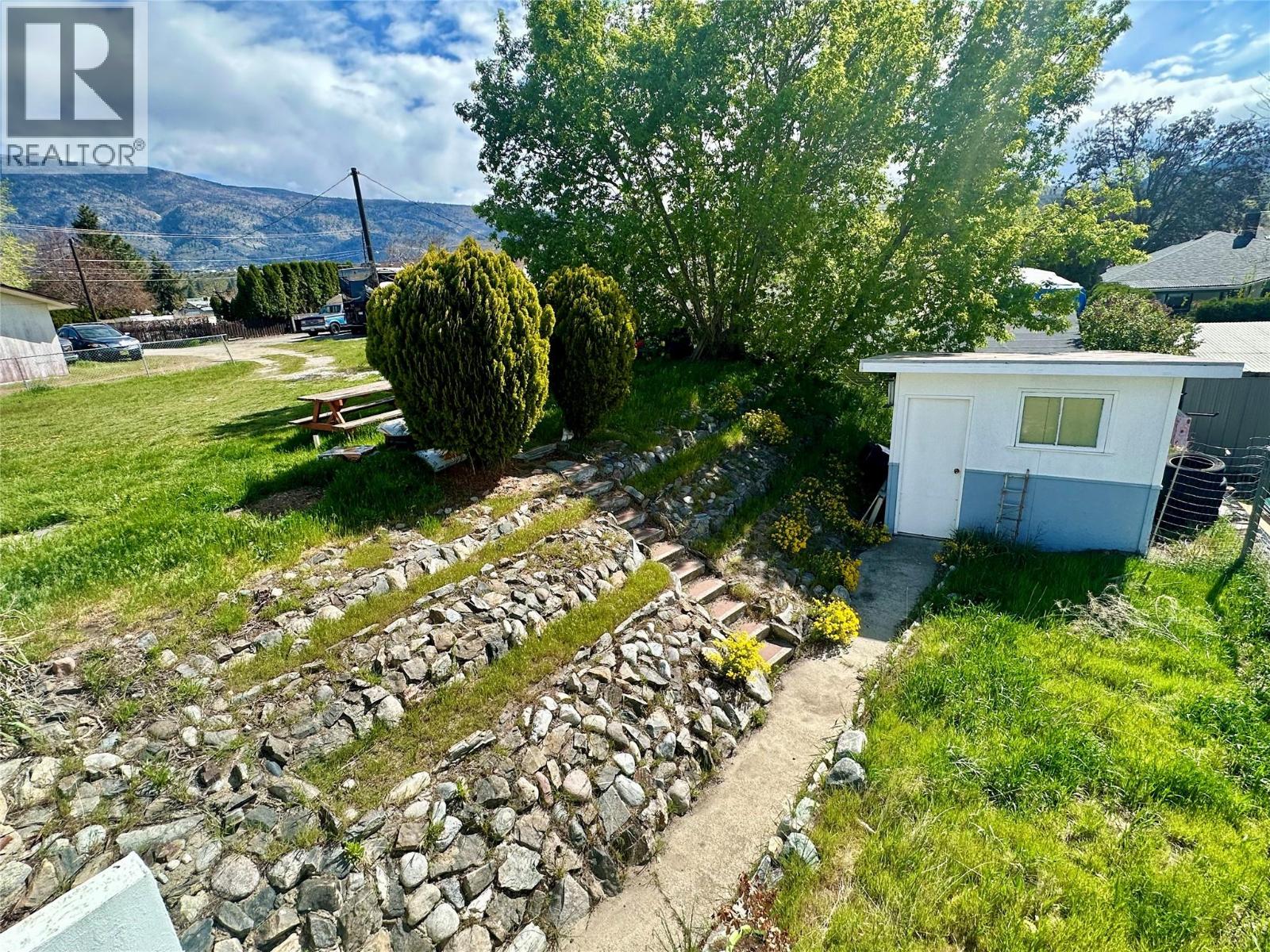 6491 Park Drive Drive, Oliver