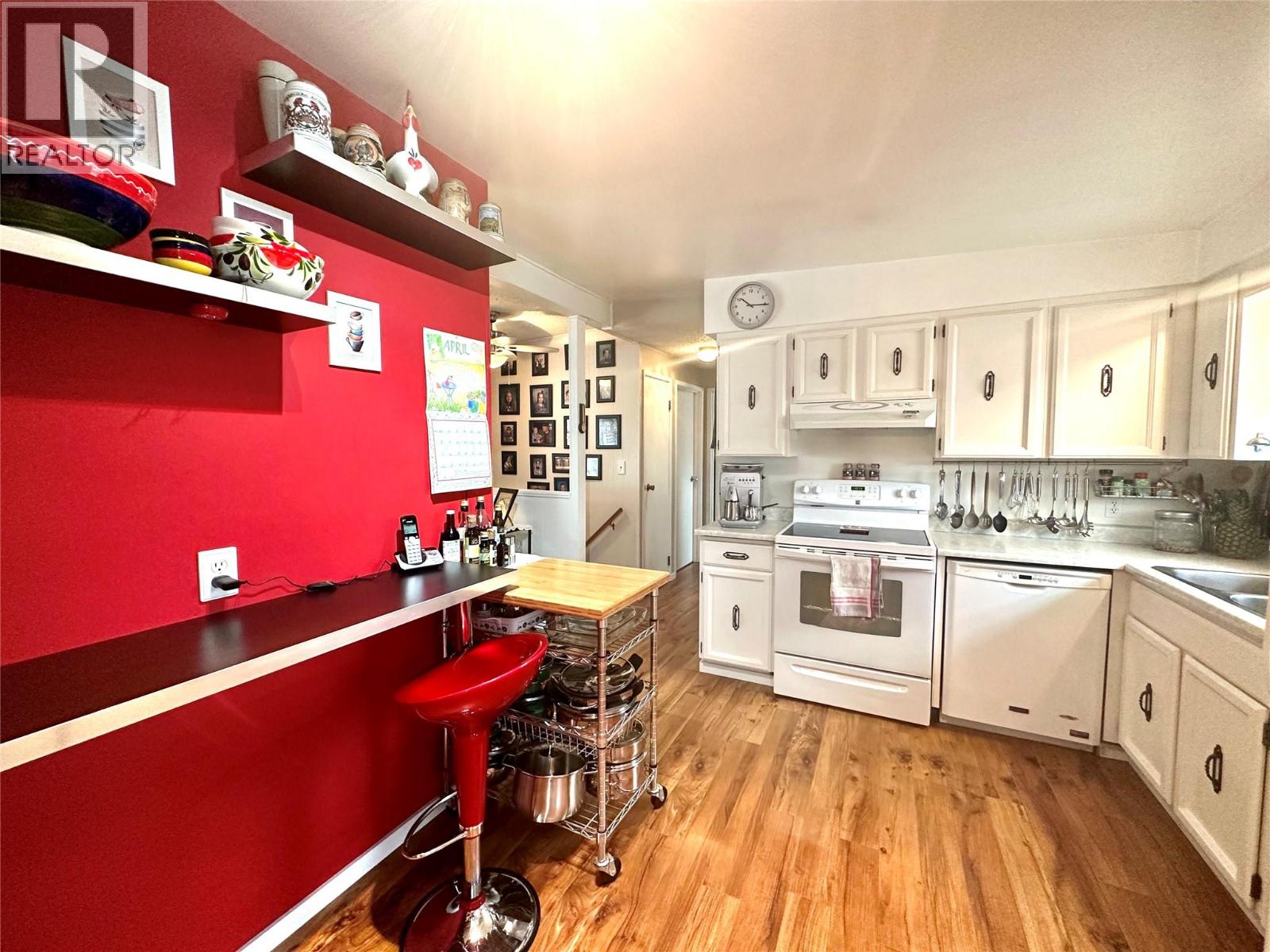 6491 Park Drive Drive, Oliver