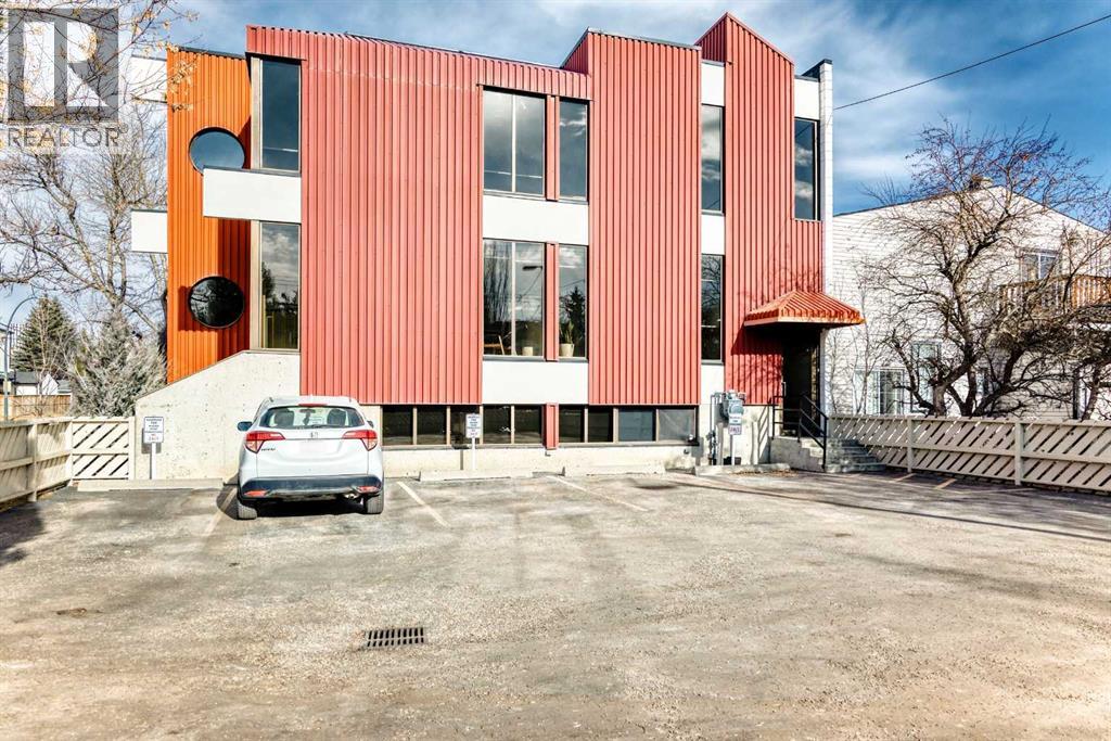 Office for Sale in Lower   Avenue NW Hillhurst Calgary 
