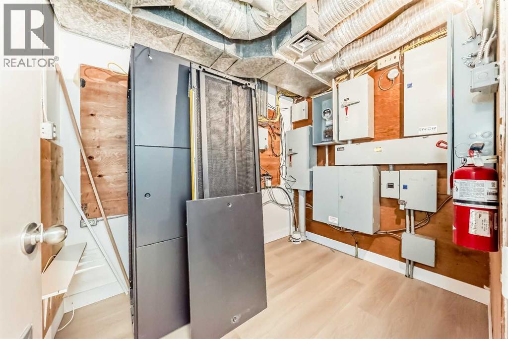 Office for Sale in Lower   Avenue NW Hillhurst Calgary 