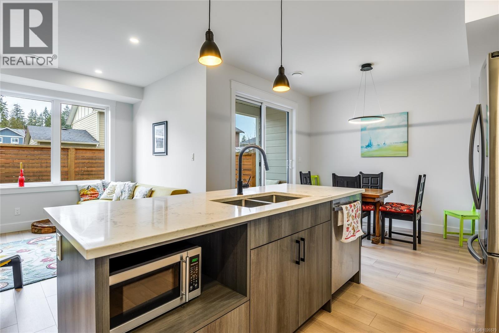 36 1090 Evergreen Rd, Campbell River