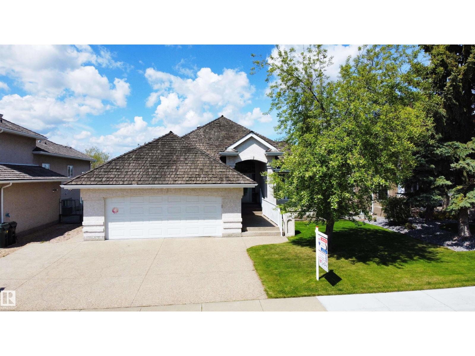 277 NOTTINGHAM CV - Photo 2 of 28, Sherwood Park, Alberta