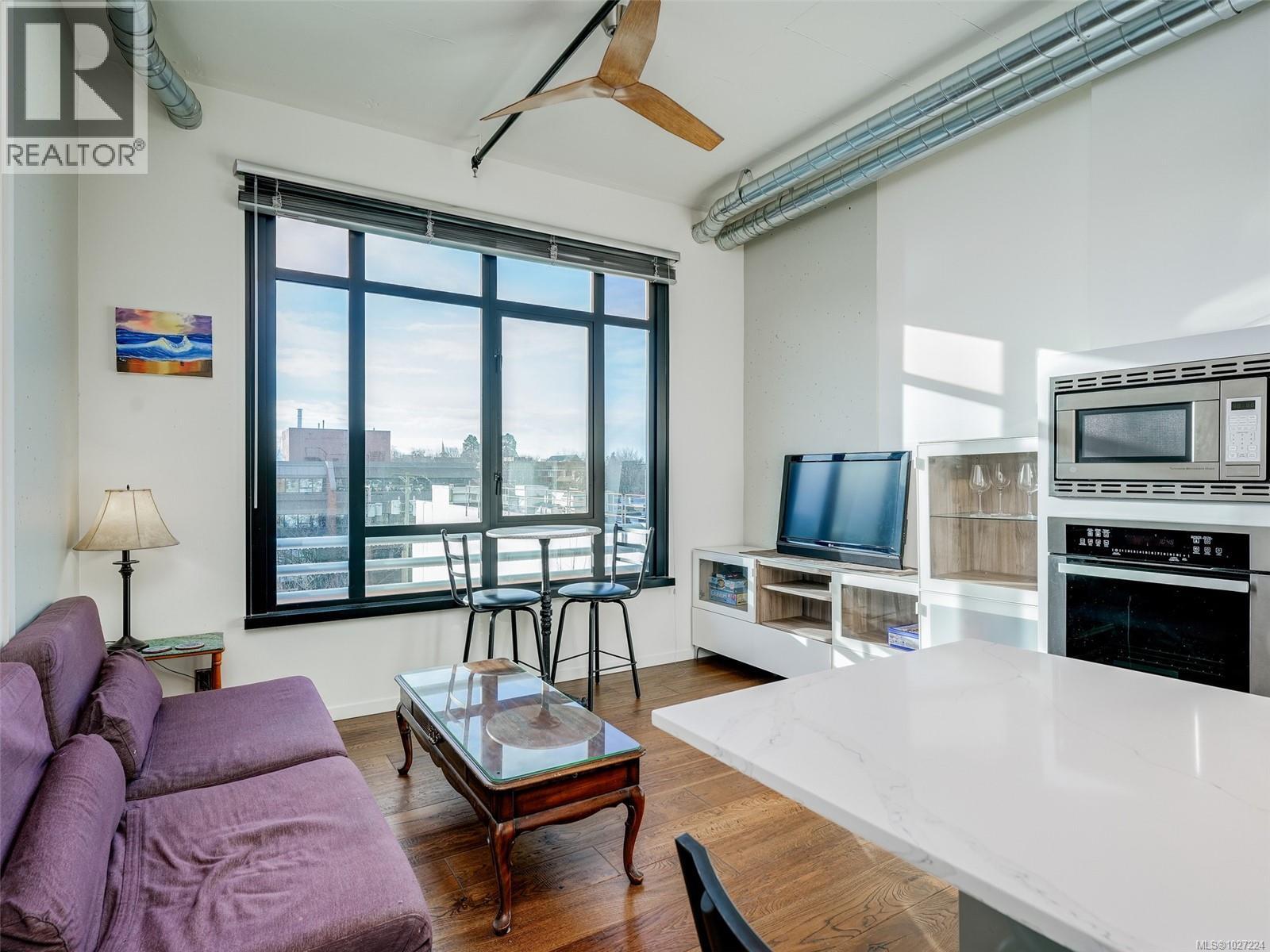 530 1029 View St - Photo 5 of 25, Victoria, British Columbia