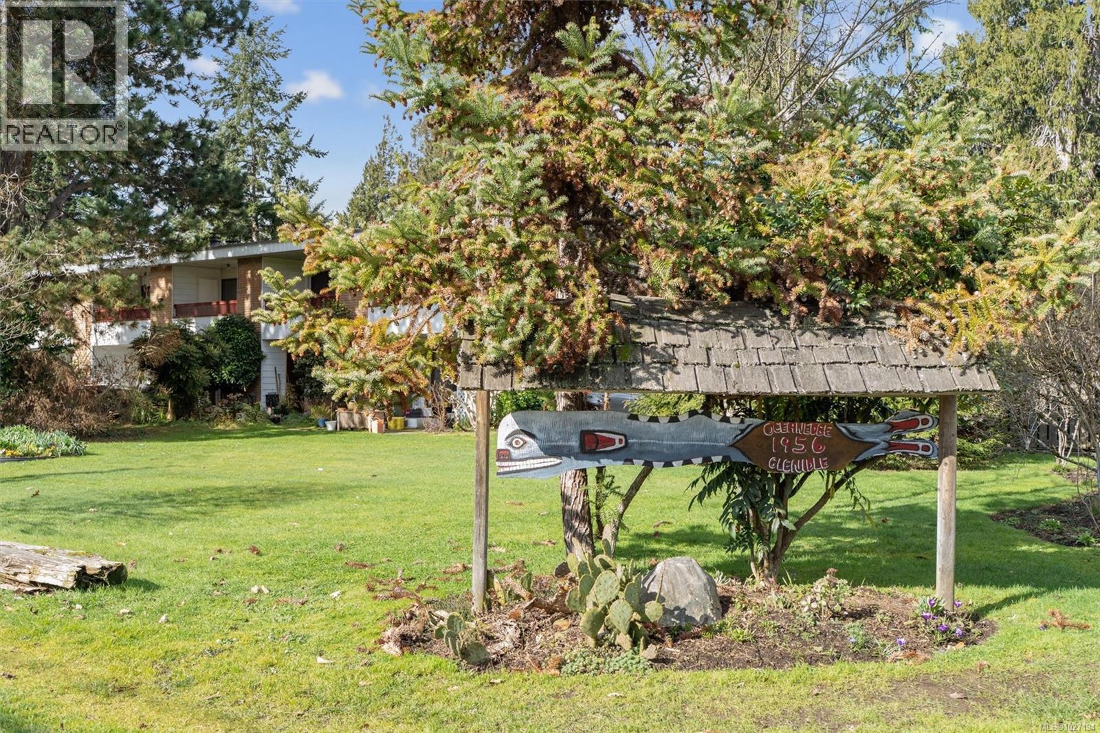 12 1956 Glenidle Rd, Sooke