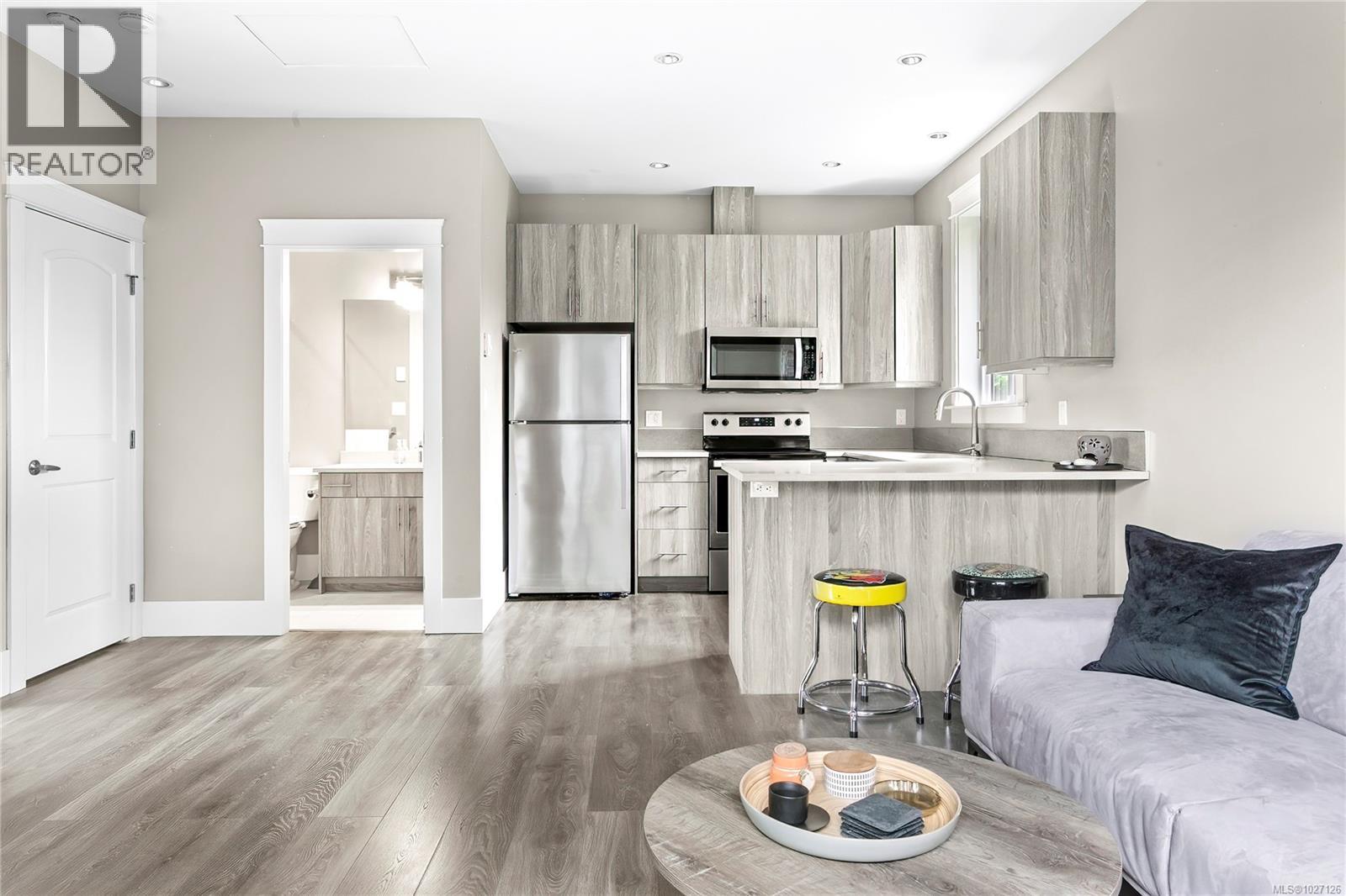  1430 Payton Place, Saanich