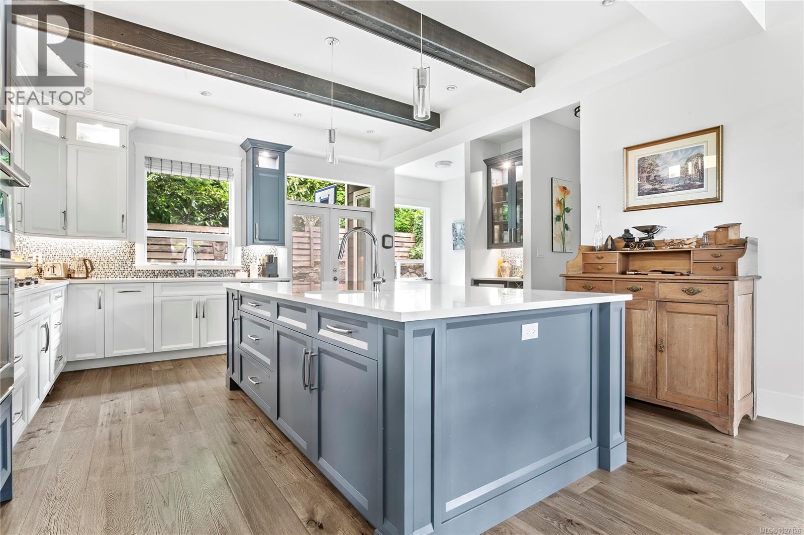  1430 Payton Place, Saanich