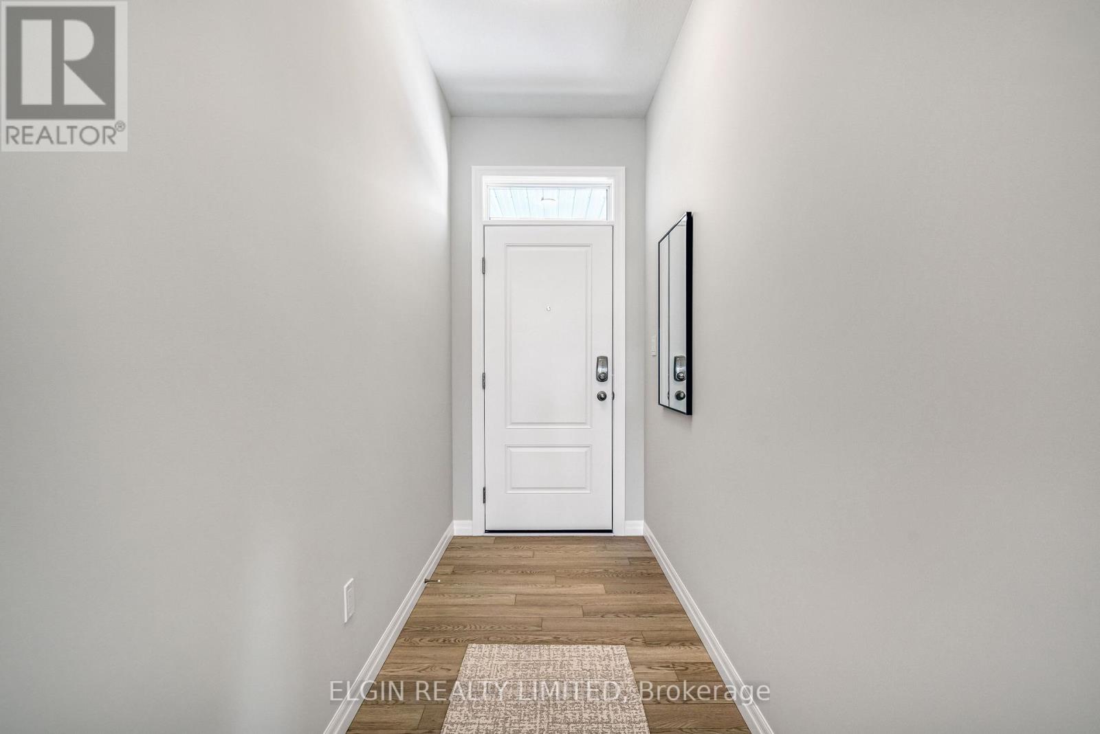 33 HEMLOCK CRESCENT - Photo 4 of 34, Aylmer, Ontario