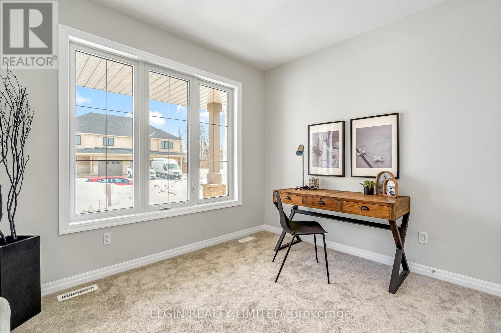 33 HEMLOCK CRESCENT - Photo 5 of 34, Aylmer, Ontario