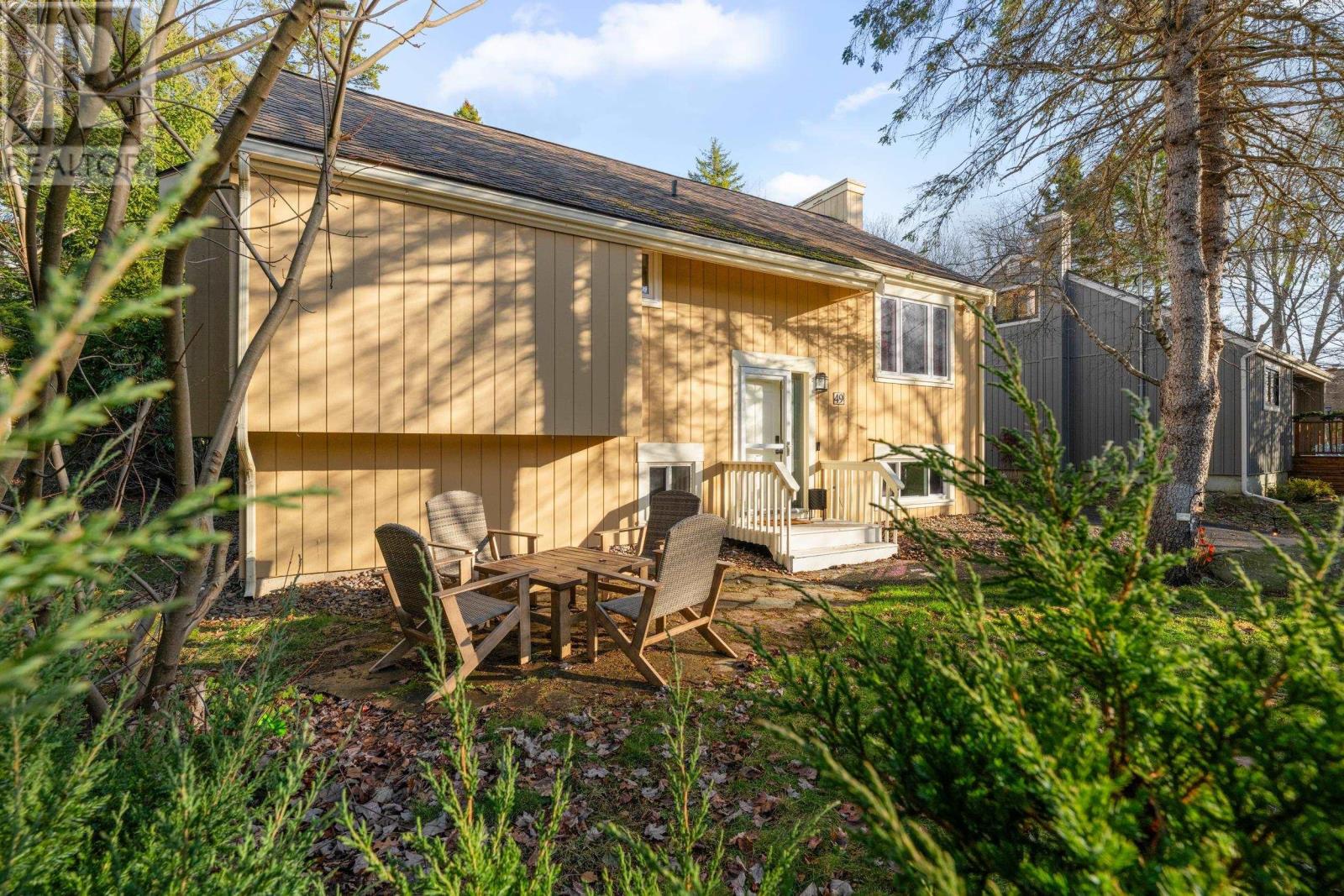 Property 28 of 34 of 49 Village Crescent