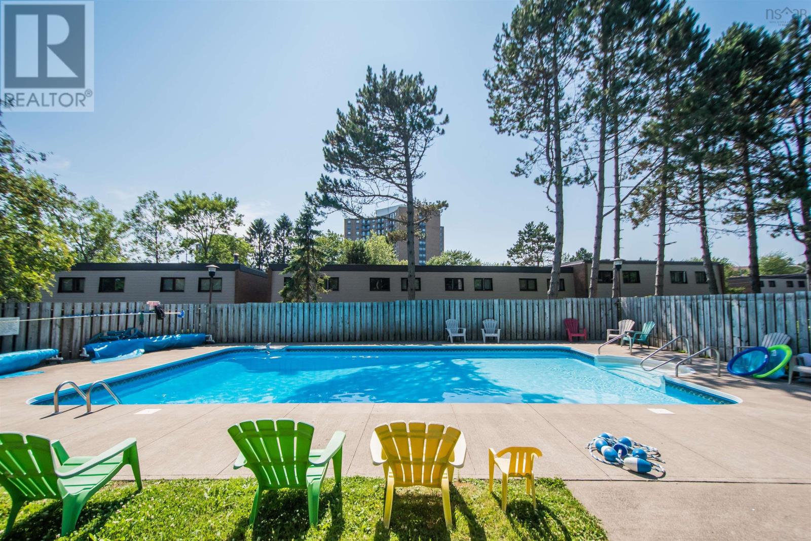 Property 36 of 38 of 77 Forestside Crescent