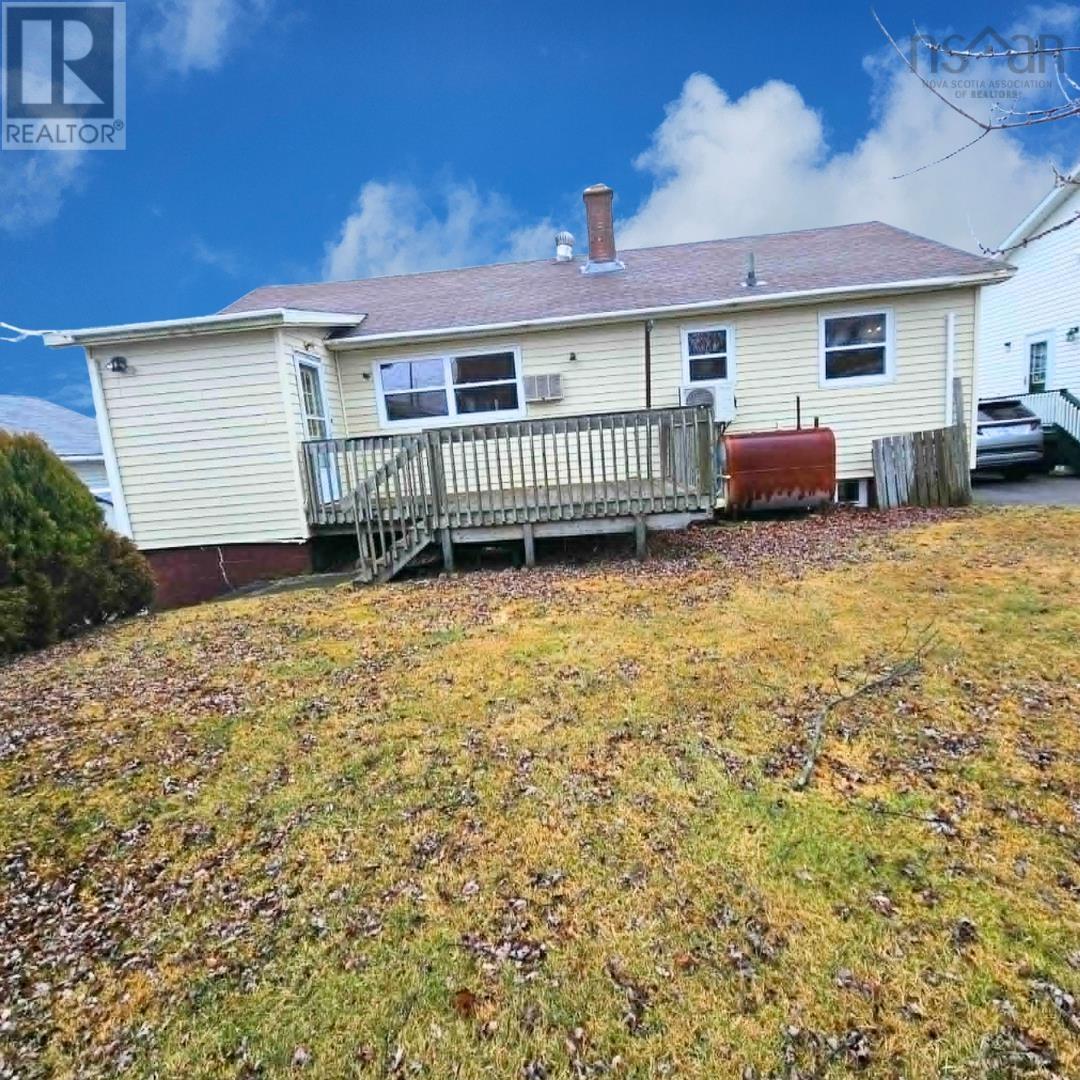 Property 3 of 28 of 292 Cherry Street