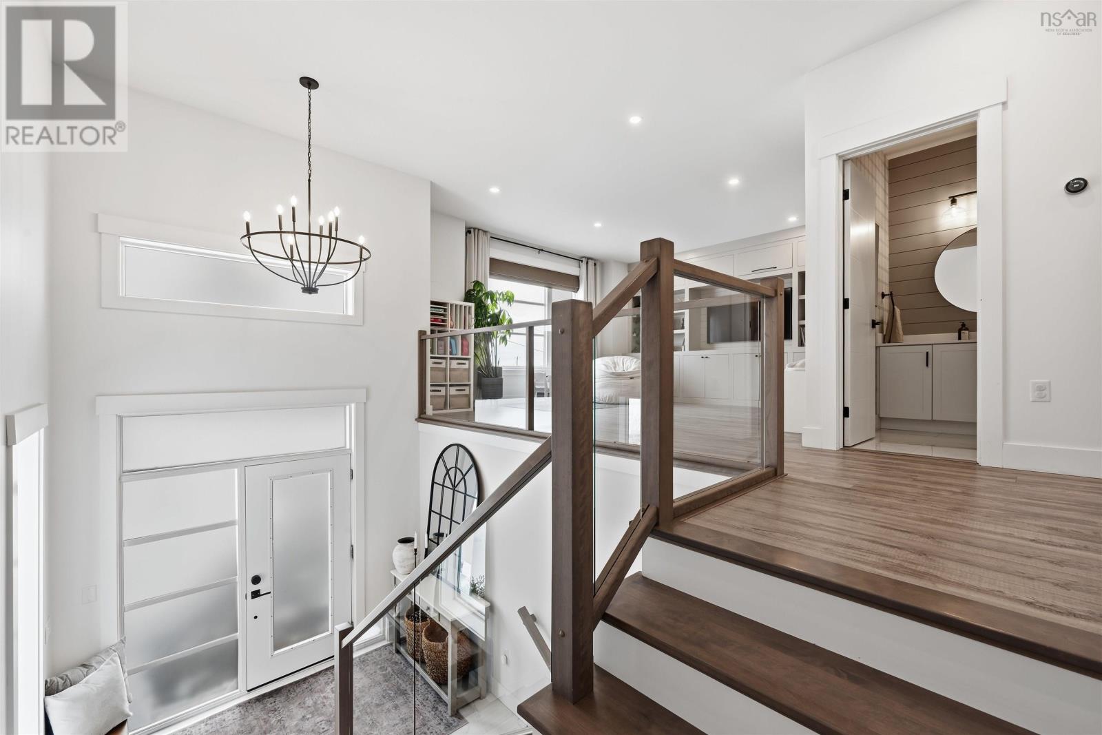 Property 5 of 50 of 77 Samaa Court