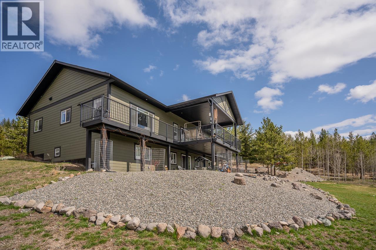 5593 LAKESIDE COURT - 35