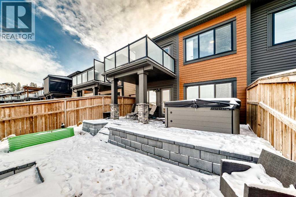 63 Riviera Court, Cochrane