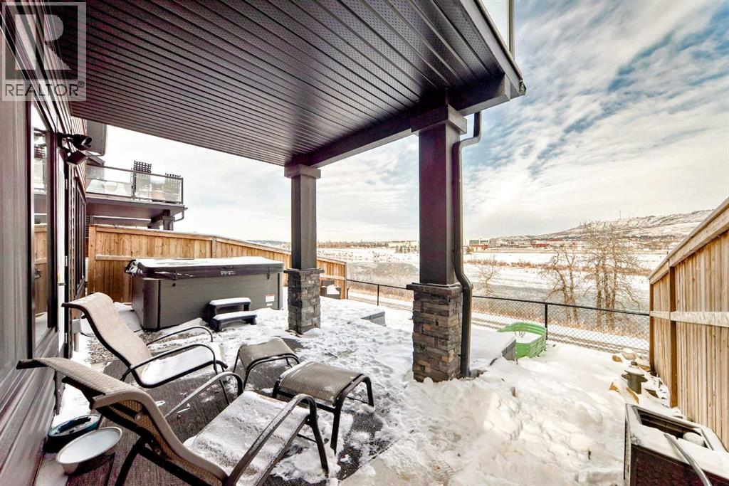 63 Riviera Court, Cochrane