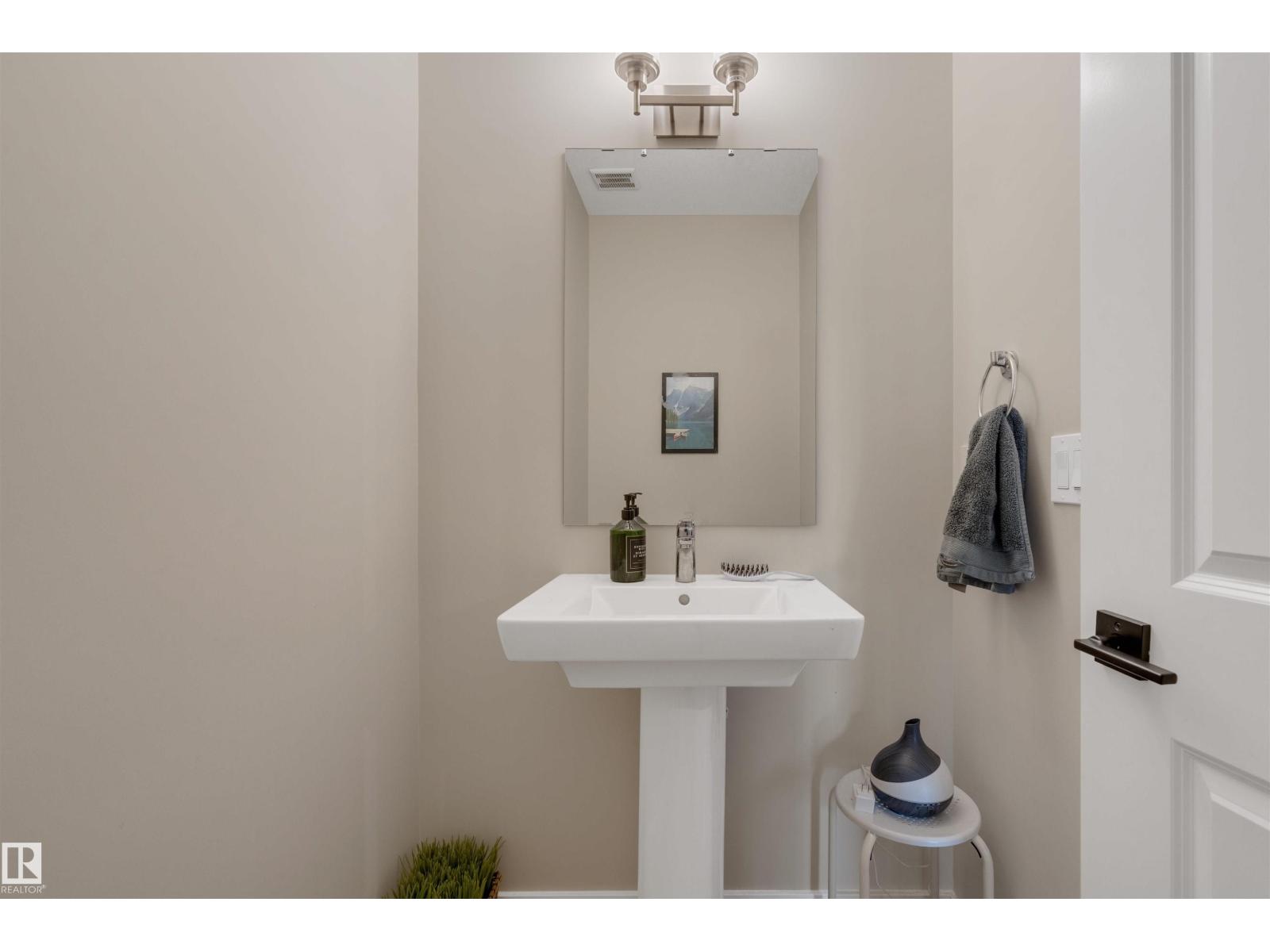 22916 95 AV NW - Photo 5 of 44, Edmonton, Alberta