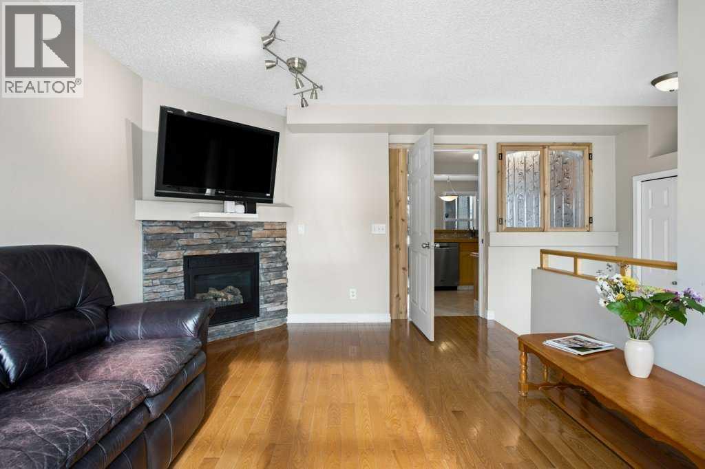 163 Eversyde Circle SW - Photo 5 of 48, Calgary, Alberta