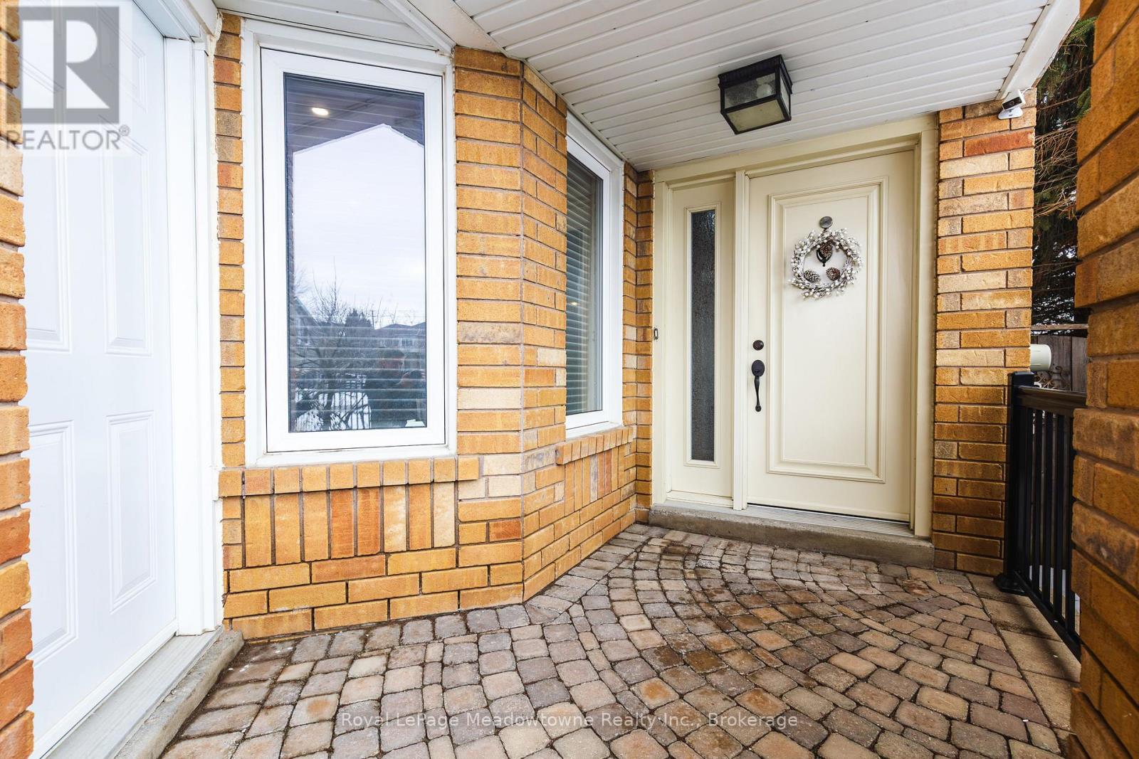 6426 SAPLING TRAIL - Photo 5 of 40, Mississauga (Lisgar), Ontario