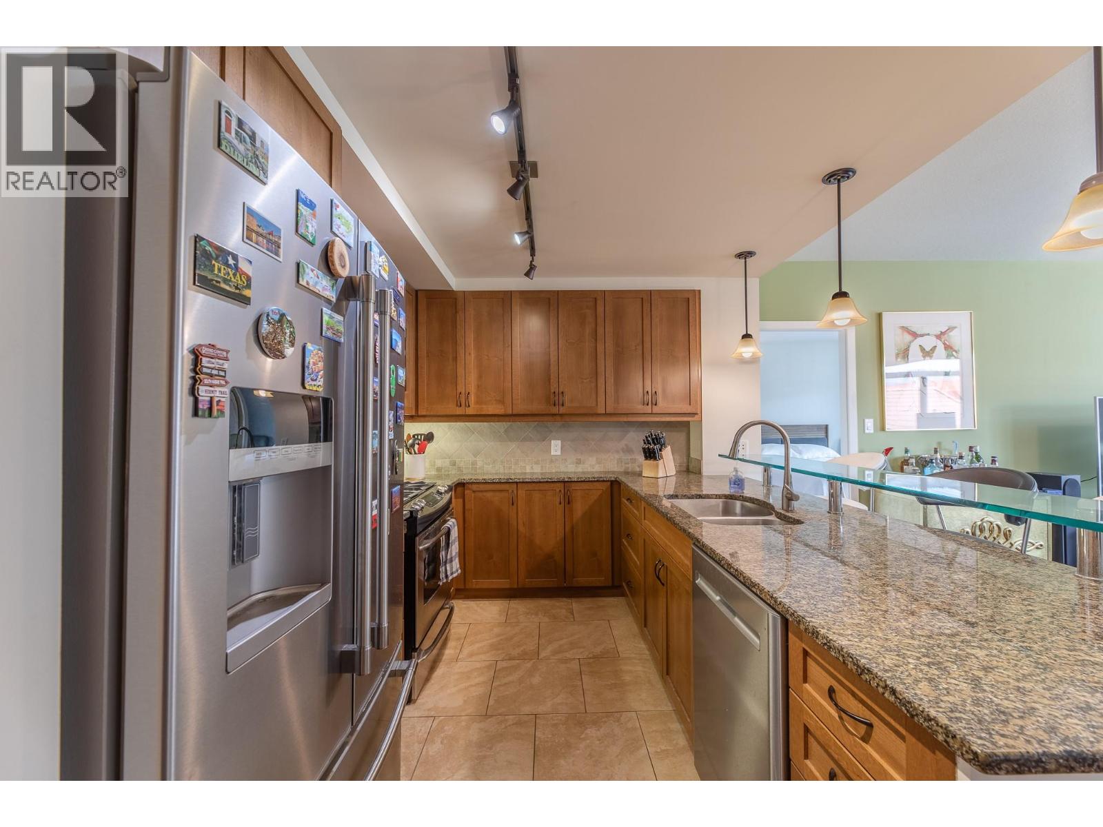 160 Lakeshore Drive W Unit# 203, Penticton