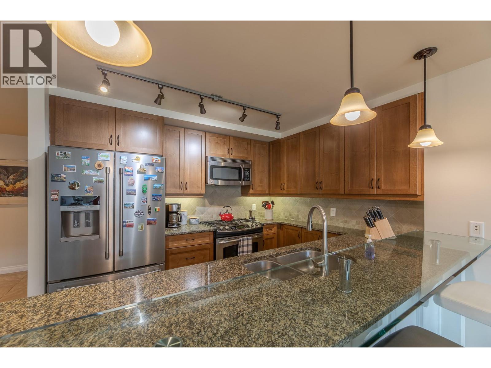 160 Lakeshore Drive W Unit# 203, Penticton